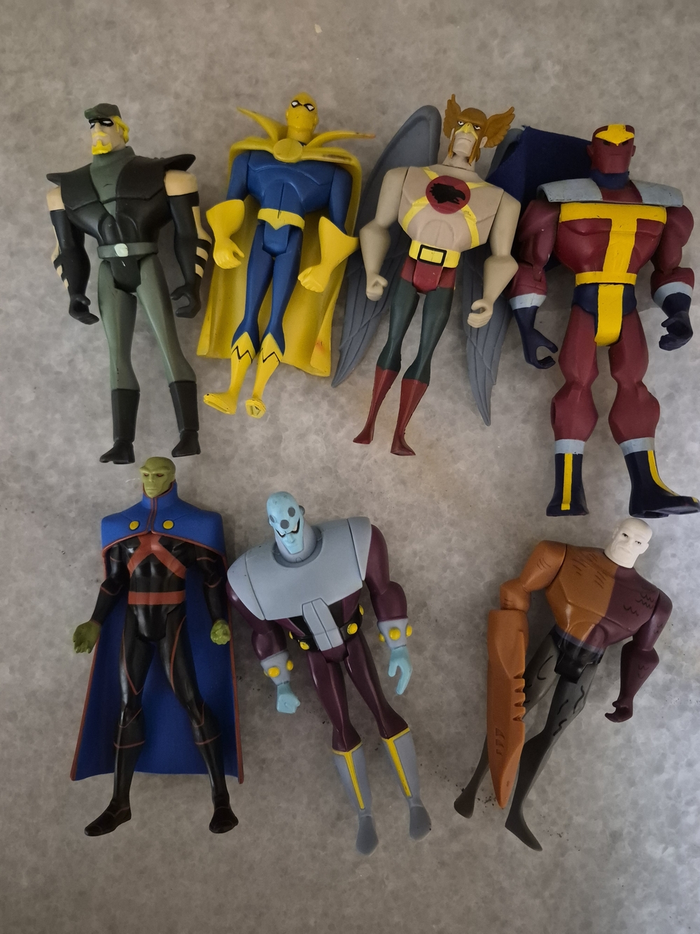 VINTAGE!!! DC Comics Justice League  Lot of 7 action figure 3.75in pre- owned.